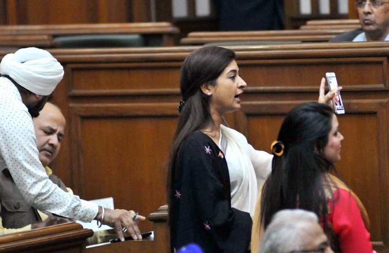 Janlokpal Bill, Janlokpal Bill in delhi, What is Janlokpal Bill, delhi, delhi janlokpal bill, aam aadmi party, aam aadmi party Janlokpal Bill, aap, aap Janlokpal Bill, arvind kejriwal, arvind kejriwal janlokpal bill, delhi, delhi janlokpal, aap janlokpal