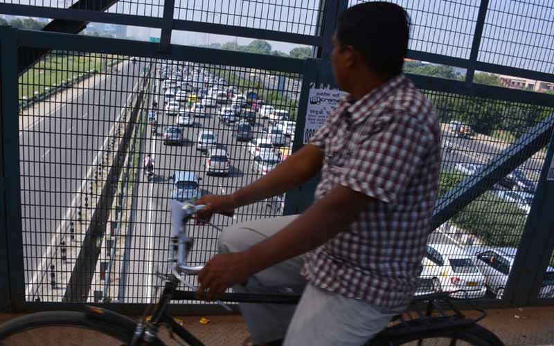 vehicles ban in delhi, vehicles banned in delhi, car ban in delhi, ban odd even number vehicles in delhi, car ban in Delhi
