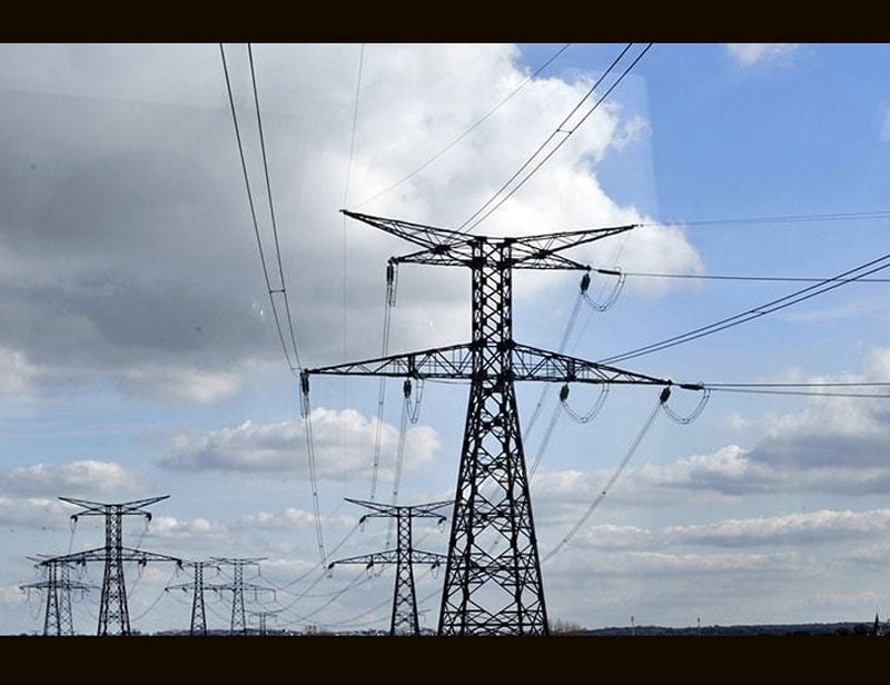 9. Indian economy in 2015: India's eight core industries, representing major infrastructure sectors, grew at 2.3 percent in the April-September period of the current fiscal, compared to a rate of 5.3 percent in the same period of the previous fiscal - the fall in growth rate caused by lower expansion in electricity, coal and cement sectors and negative growth in steel and natural gas sectors. (PTI photo)