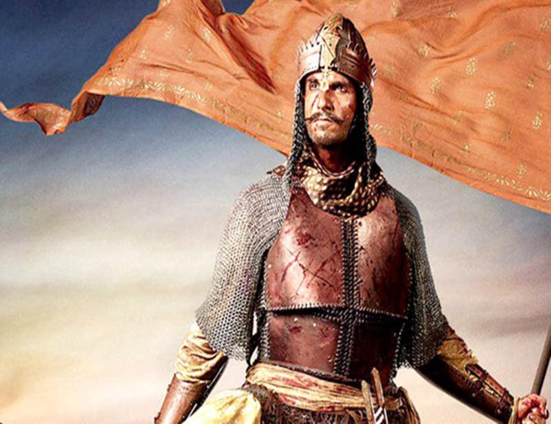 bajirao mastani release date, bajirao mastani postponed, Bajirao Mastani, bajirao mastani box office, bajirao mastani collections, bajirao mastani box office collections, bajirao mastani prediction, Ranveer singh, deepika padukone, dilwale, dilwale box office, dilwale collections, shah rukh khan, dilwale vs bajirao mastani