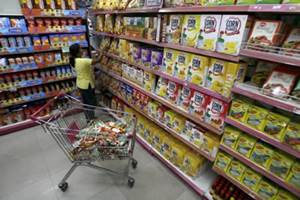 The survey noted that about 76 per cent nuclear families feel they have less less time to spend in the kitchen, while nearly 79 per cent bachelors prefer convenience food. (Reuters photo)
