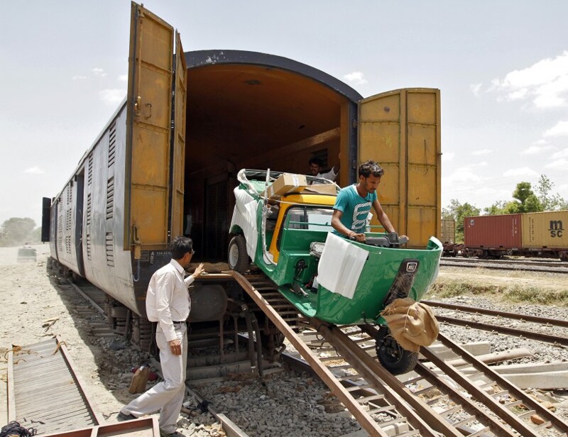 Indian railways, Indian railways website, Indian railways info, Indian Railways news, irctc.co.in, indianrail.gov.in, Indianrailways.gov.in, Indian Railways portal