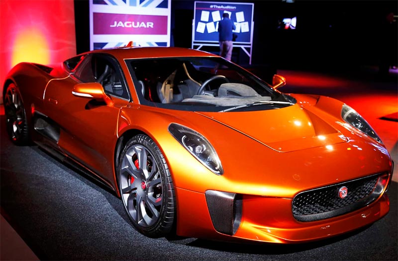Ratan Tata, Jaguar, Land Rover, JLR, Range Rover, Tata motors, ratan tata ford, ford motors