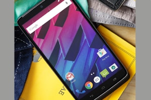 Priced at Rs 14,999, Moto G Turbo is IP67 resistant, which means it can be submerged into static water of up to 1 metre for half an hour without any worry of damage and is also dust-resistant. 