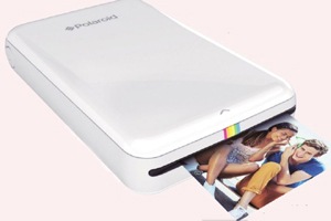 A HD action camera in an ultra-small package and a pocked-sized printer for mobile phone photos—camera maker Polaroid is going all out to woo the youth segment