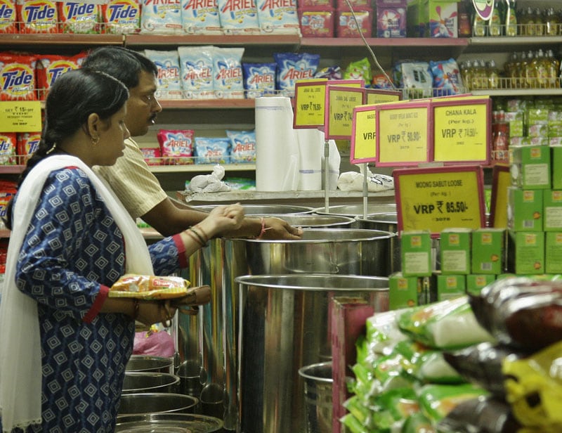 Delhi recorded the highest per capita income in India among all states in the country at Rs 2,40,849 during financial year 2014-15, Deputy Chief Minister Manish Sisodia revealed on Wednesday - he was quoting from the Delhi Government’s Delhi Statistical Hand Book, 2015. (Reuters photo)