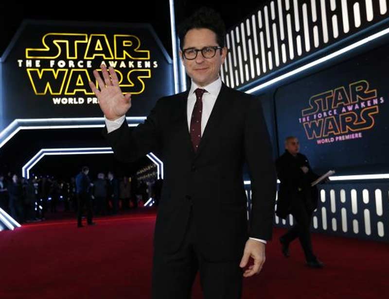 Star Wars, Star Wars box office, Star Wars box office collections, Star Wars box office record, Star Wars in north america, Star Wars north america box office, Star Wars photos, Star Wars images, Star Wars the force awakens