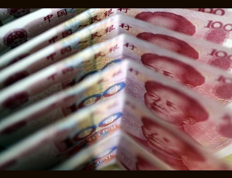 6. Indian economy in 2015: The Indian rupee shed a large amount of its value, and the finance ministry's mid-term economic review attributed it to the major devaluation of the Chinese yuan. (Reuters photo)