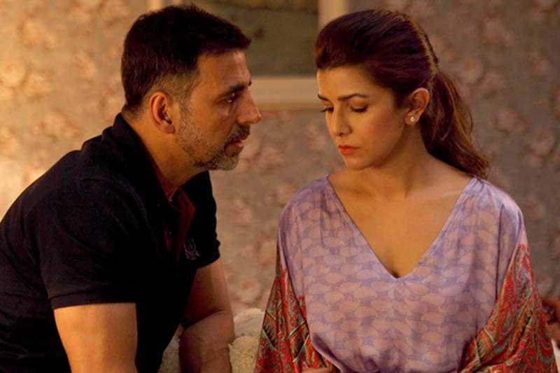 Airlift movie review, Airlift review, Akshay kumar, Nimrat Kaur, Airlift review in hindi, hindi movie review airlift, review of airlift, Airlift reviews