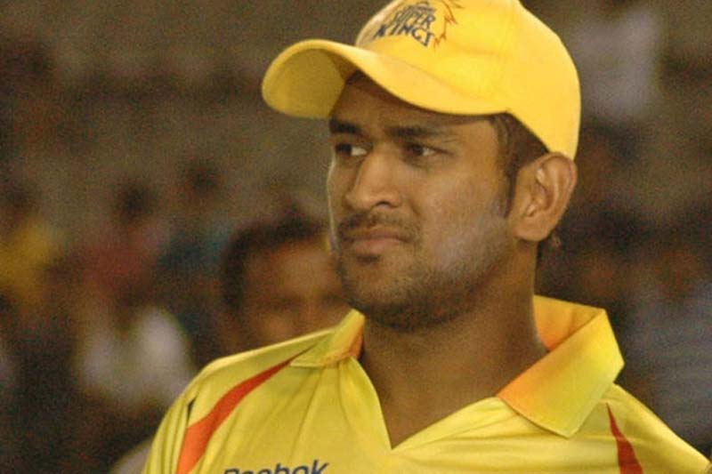 virat kohli salary, virat kohli salary 2015, virat kohli salary 2015 in rupees, virat kohli salary in ipl, virat kohli rcb salary, virat kohli net salary, M S Dhoni, M S Dhoni salary, M S Dhoni salary in ipl