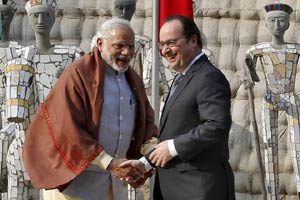 France to invest $1 bn per year in India, signs 16 MoUs France to invest $1 bn per year in India, signs 16 MoUs