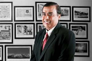 Mukesh Ambani thanked the government for choosing his father and founder of Reliance Industries, late Dhirubhai Ambani, for the Padma Vibhushan award. (Courtesy: RIL)