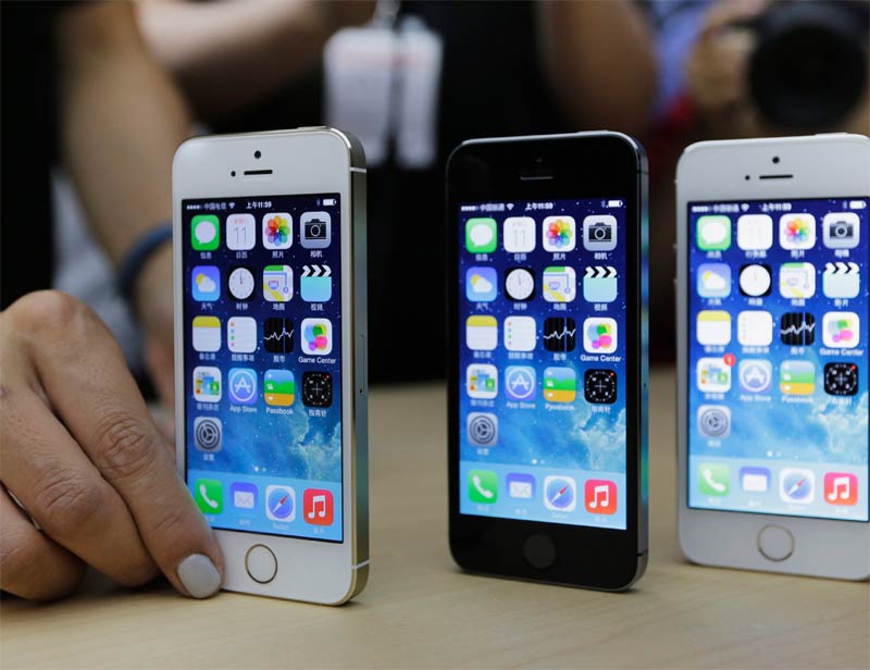 Apple iPhone, Apple iPhone SE, Apple iPhone SE price, Apple iPhone SE news, iPhone 6, Apple iPhone 6S, iphone on sale