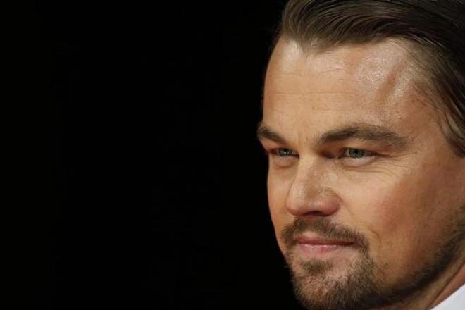 DiCaprio plays Hugh Glass, a taciturn, greasy-haired 1820s fur trapper left for dead in the wilderness by his own hunting team after being mauled by a bear that rips his throat. (Reuters photo)