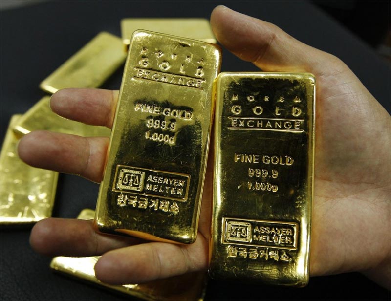 11. What will I get on redemption? On maturity, the redemption proceeds will be equivalent to the prevailing market value of grams of gold originally invested in Indian Rupees. The redemption price will be based on simple average of previous week’s (Monday-Friday) price of closing gold price for 999 purity published by the IBJA. (Image Source: Reuters)
