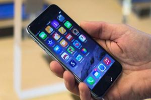 A consumer can buy an Apple iPhone 6 by exchanging their current handsets for a minimum value of R9,000, according to the promotion that the distributors have announced. (Reuters)
