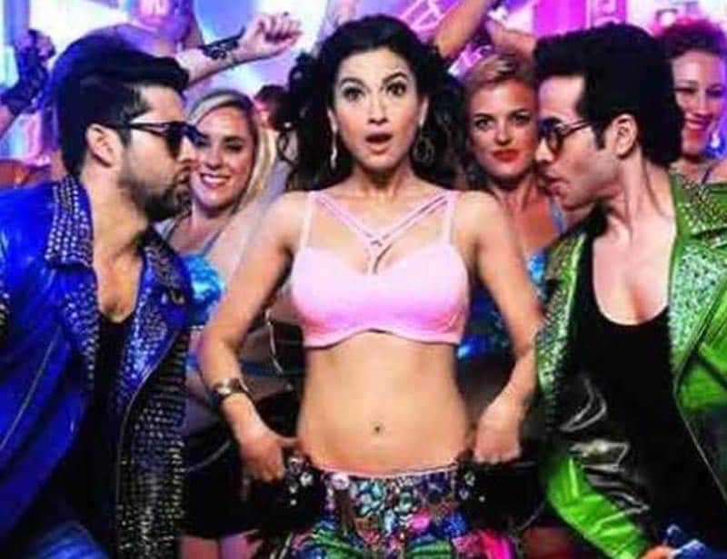 4. Though there are instances where you feel like Umesh has somehow managed (read 'struggled') to maintain the film's proceedings, these are few and are limited to the first half of the film. In fact the only scenes which leave an impact are the funny takes on Bollywood films like Kick, Rockstar, SIngham, Ek Villain, Sholay... to name a few. (Bollywood Hungama)