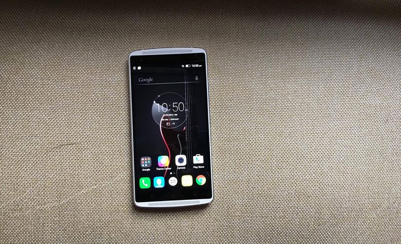 Lenovo claims the Vibe X3 offers one of the best sound experiences on a smartphone in the industry. Lenovo has also partnered with Skull Candy to introduce special headphones