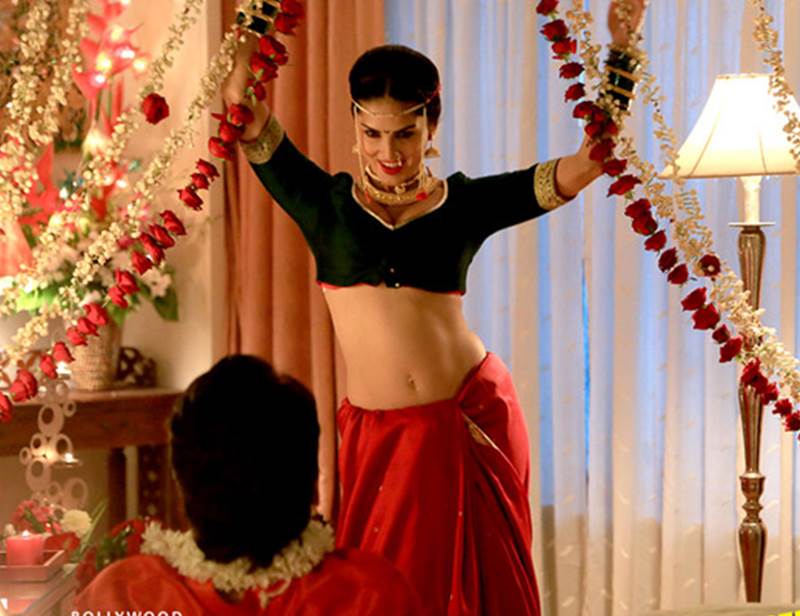Mastizaade, Mastizaade movie review, Mastizaade review, Sunny Leone, Tusshar Kapoor, Riteish Deshmukh, Mastizaade review in hindi, hindi movie review Mastizaade, review of Mastizaade, Mastizaade reviews, Bollywood, entertainment news