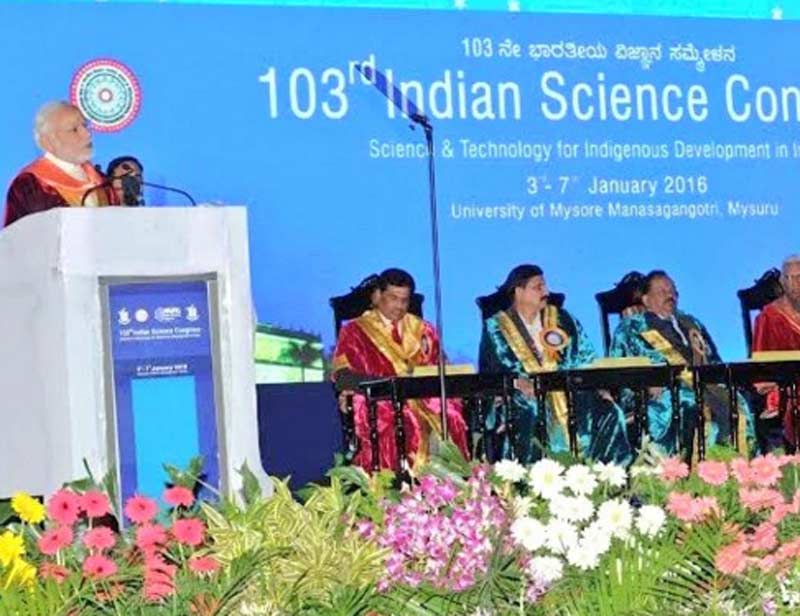 narendra modi, narendra modi in mysore, modi in mysuru, mysuru, modi visits, narendra modi visits, mysore universitY, modi speech in mysore, modi matras in mysore, modi 5es mantra, narendra modi in mysore images