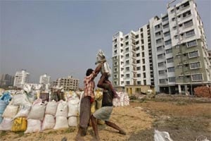 Real estate market could be in favour of homebuyers in near-term, here is why Real estate market could be in favour of homebuyers in near-term, here is why