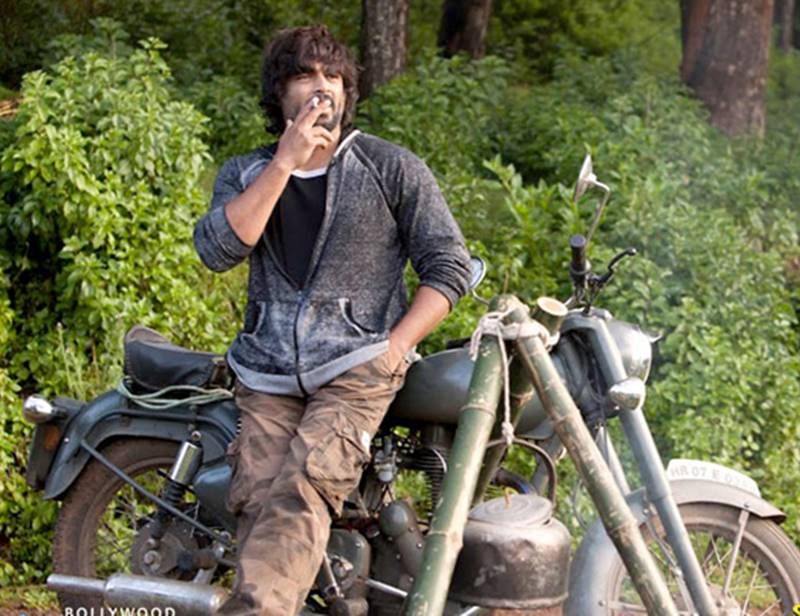 Saala Khadoos movie review, Saala Khadoos review, R Madhavan, Ritika Singh, Ritika Singh, Saala Khadoos review in hindi, hindi movie review Saala Khadoos, review of Saala Khadoos, Saala Khadoos reviews