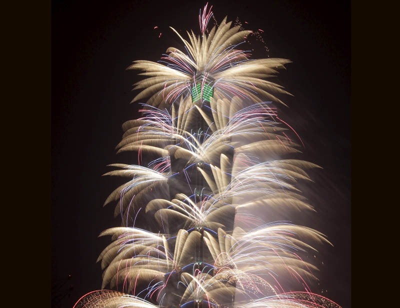 10. Fireworks exploded from Taiwan's tallest skyscraper, the Taipei 101, during New Year celebrations. (Reuters photo)