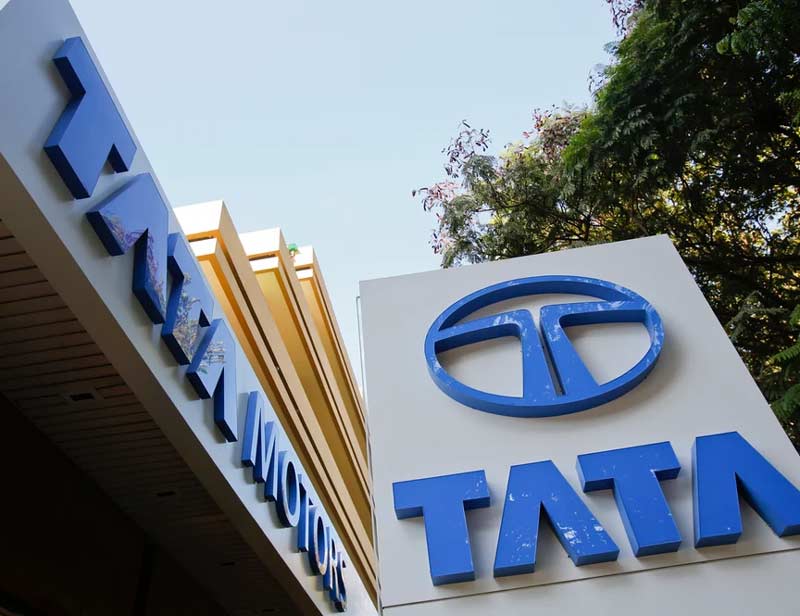 9. Toyota, Skoda, Tata Motors hike prices, others finalising: After most of the carmakers having induced customers to buy cars last month with an impending price hike from January, only Toyota Kirloskar Motor, Tata Motors and Skoda have so far increased the prices of their vehicles by up to Rs 33,000. Auto makers including Maruti Suzuki, Hyundai, General Motors India, Renault, Nissan, Honda, Mercedes-Benz and BWM, had all announced that they would increase prices of their vehicles from this month citing rising input costs. When contacted, Toyota Kirloskar Motor confirmed increase in prices of its different models. (Image Source: Reuters)
