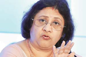 Speaking to reporters, chairman Arundhati Bhattacharya said she expects SBI’s loan book to grow by 12-13% in FY16 following huge increases in NPAs and subsequent decline in risk appetite.