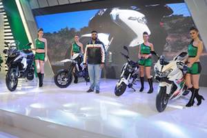 DSK Benelli TNT 135, Tornado 302 showcased: Auto Expo 2016 DSK Benelli TNT 135, Tornado 302 showcased: Auto Expo 2016