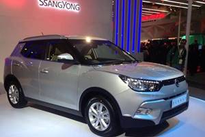 Auto Expo 2016: Mahindra-SsangYong Tivoli compact SUV makes its India debut
