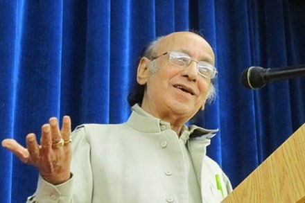Muqtida Hasan Nida Fazli, popularly known as Nida Fazli, was a recipient of the Sahitya Akademi award and Padma Shri. (Express Photo)