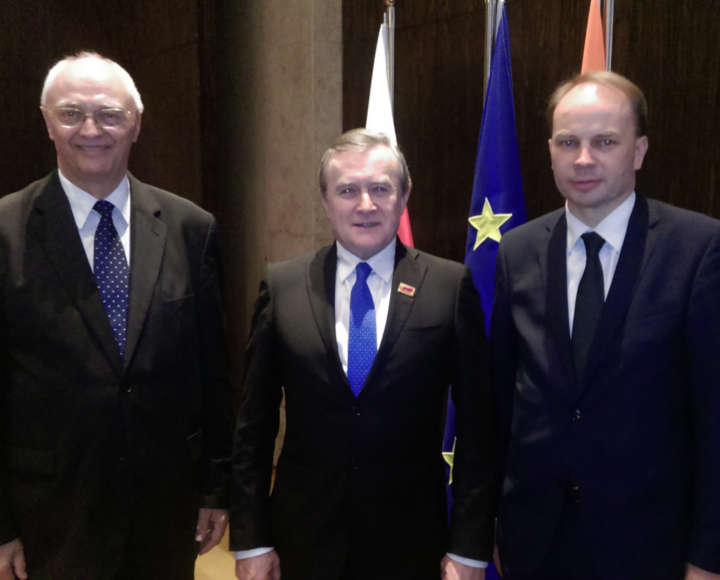 “Will ease out laws further for Indian film makers,” says Polish Deputy PM at Make in India event “Will ease out laws further for Indian film makers,” says Polish Deputy PM at Make in India event