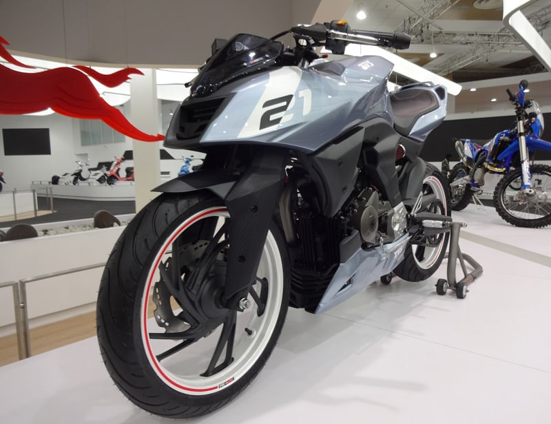 TVS bikes and scooters, new TVS bikes and scooters, latest TVS bikes and scooters, auto expo 2016, TVS bikes and scooters at auto expo 2016, TVS akula 310, TVS X21 concept, TVS Entorq 210 concept, TVS apache RTR 200, TVS bikes, TVS scooters, TVS latest bikes and scooters, latest automobiles, latest bikes at auto expo 2016