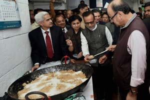 budget 2016, budget 2016 date, budget 2016 india, budget 2016 highlights, budget 2016 expectations india, budget 2016-17 expectations, budget 2016 news, halwa ceremony, budget halwa ceremony