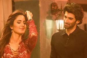 Fitoor, Fitoor cast, Fitoor songs, Fitoor photo, fitoor review, Fitoor movie, Fitoor movie review, Katrina Kaif, Katrina Kaif sanam re, entertainment news