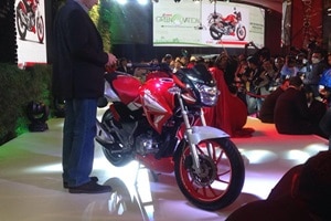 he engine, powering the Hero Xtreme 200 S, is capable of developing a maximum power output of 18.5bhp at 8500rpm and a peak torque of 17.2Nm at 6000rpm. (Photo courtesy: Vikas Yogi/ The Financial Express)