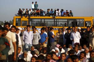 The Jat quota agitation, which has been peaceful so far, is set to expand and reach the streets of Delhi today. The Jat quota agitation, which has been peaceful so far, is set to expand and reach the streets of Delhi today.