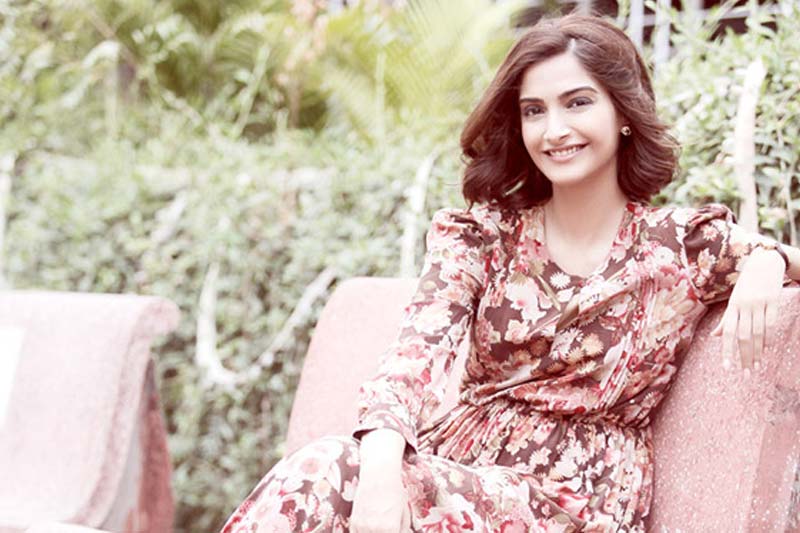 Neerja, Neerja box office, neerja collections, Neerja box office collections, neerja collections on second day, neerja colelctions on day 2