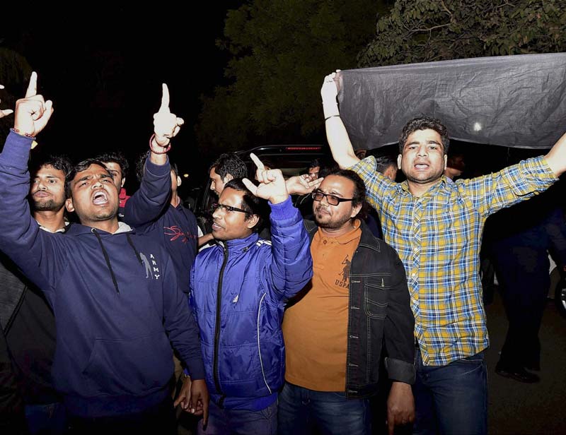 Rahul Gandhi, JNU, JNU Protest, jnu students, jnu news, jnu issue, rahul gandhi speech, rahul gandhi news, rahul gandhi attacks modi, rahul gandhi attacks bjp, rahul gandhi at jnu