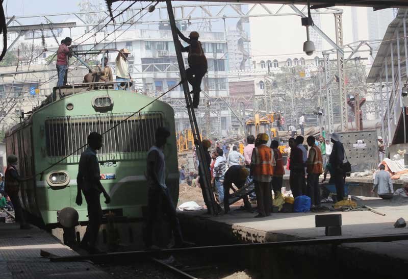 rail budget highlights, railway budget 2016, railway budget 2016 new trains, railway budget 2016 higlights, railway budget highlights, railway budget 2016 india, rail budget 2016-17, rail budget 2016 new trains, new trains in rail budget 2016, new train announced in rail budget 2016, unreserved superfast train, Utkrisht DoubleDecker AC Yatri Uday Express, New train Antyodaya Express, new train Humsafar, new train tejas