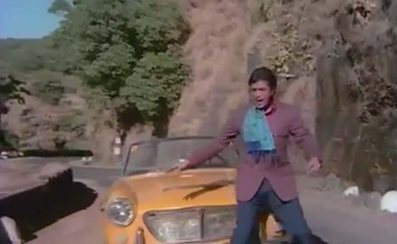 auto expo 2016, auto expo news, bollywood cars, bollywood cars and bikes, amitabh bachchan, sholay, deewar, bobby, chala jaata hoon song, cars