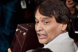 Rail Budget 2016-17: Railway Minister Suresh Prabhu gave women passenegers some reasons to cheer for in his Rail Budget 2016 speech. To make their travel light and comfortable, Railway Minister Suresh Prabhu announced children's menu items on trains on a pilot basis.