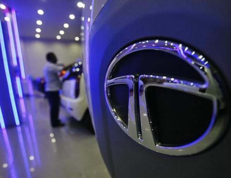 top 10 business, top 10 business news, top 10 business news in india, top 10 business news today india, top 10 business news of today, top 10 business news of the week, Mittu Chandilya, AirAsia, Facebook free basics, odd even scheme, Arvind Kejriwal
