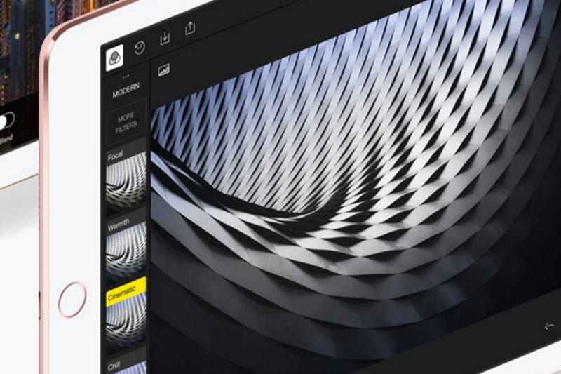 Apple iPad Pro, Apple iPad Pro launched, Apple iPad Pro price, Apple iPad Pro price in india, Apple iPad Pro launched price, Apple iPad Pro specs, Apple iPad Pro features, Apple iPad Pro images, Apple event, Apple iPhone se