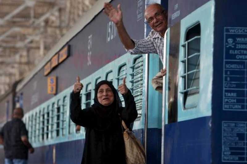 Indian Railways, Indian Railways ticket, Indian Railways ticket cancellation, Indian Railways just dial, ticket cancellation, Indian Railways refund rules, Indian Railways new refund rule, Indian Railways refund rule 2016