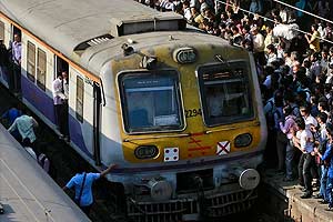 Indian railways, indian railway, Indian railways website, irctc.co.in, indianrail.gov.in, Indianrailways.gov.in, Indian Railways ecatering service, Railways ecatering service, Indian railways info, indian rail info, indian rail enquiry, Indian Railways news