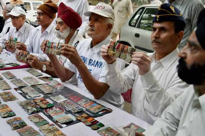 orop, one rank one pension, pension benefits, orop pension, orop benefits, pensioners orop, orop highlights, orop images