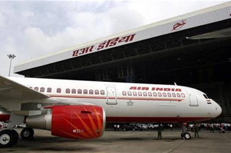 Uber, Uber cabs, Vijay Mallya, Jet Airways, jewellery sector, black money, Nippon Life, Reliance Capital, reliance mutual fund, anil ambani, future group, kishore biyani, air india, hyderabad, air india hyderabad flight, tata motors, tata motors strike, bengaluru protest, farmer protes, makemytrip, business news