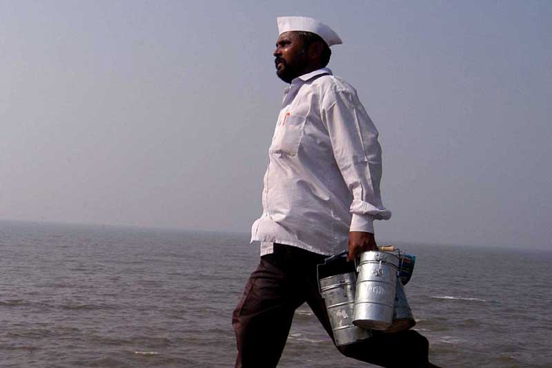KFC Meal Box, KFC 5 in 1 Meal Box, mumbai dabbawalas, kfc mumbai dabbawalas